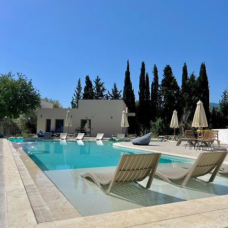 Nirikos Camping Spasmeni Vrisi Ngoại thất bức ảnh