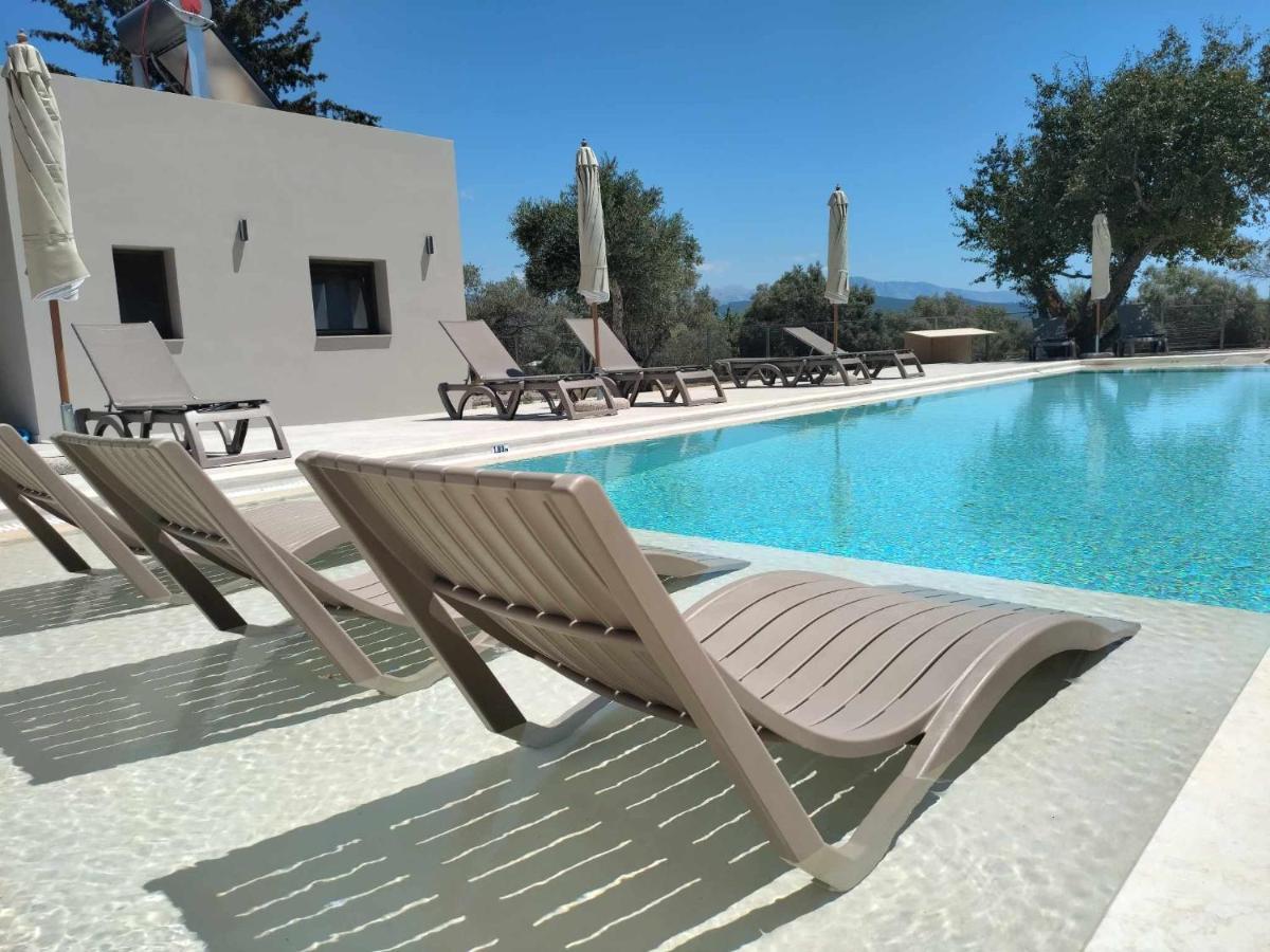 Nirikos Camping Spasmeni Vrisi Ngoại thất bức ảnh