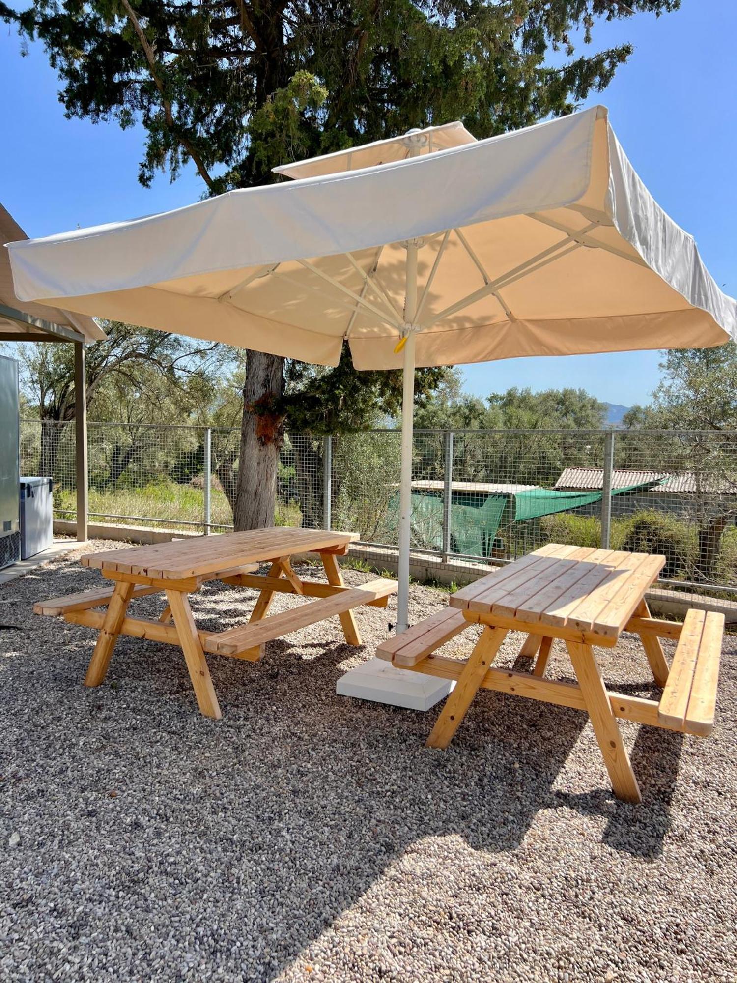 Nirikos Camping Spasmeni Vrisi Ngoại thất bức ảnh