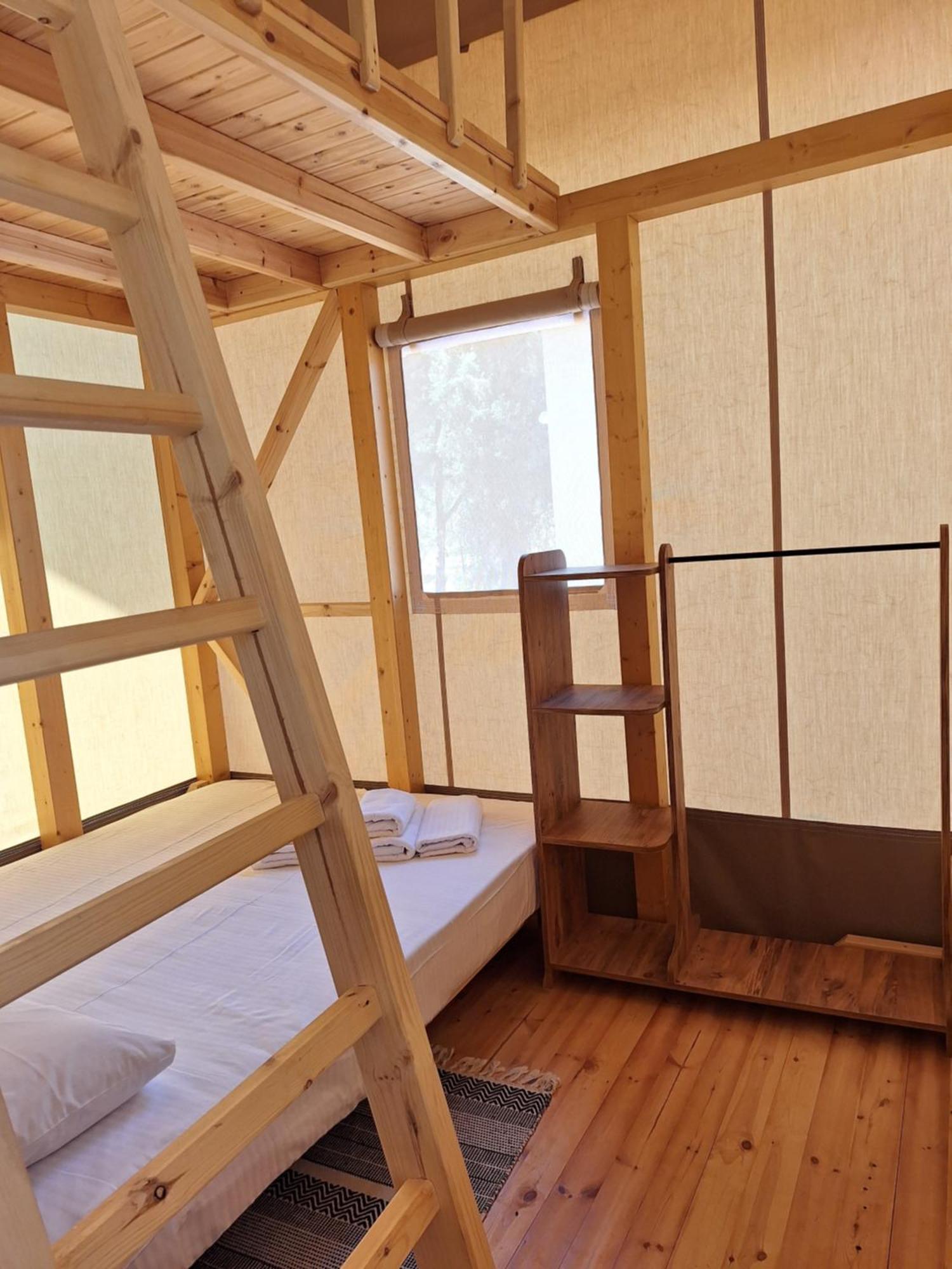Nirikos Camping Spasmeni Vrisi Ngoại thất bức ảnh