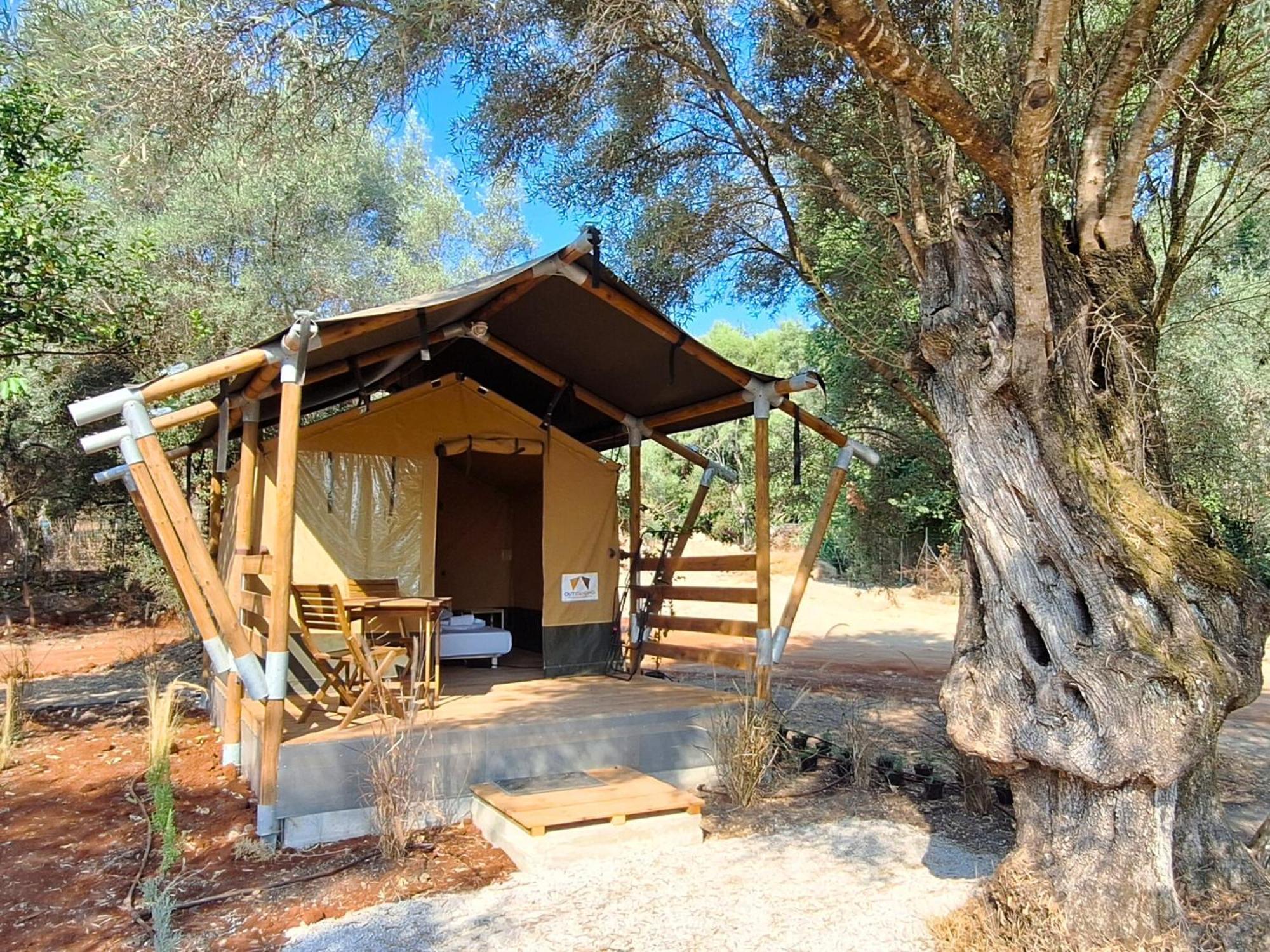 Nirikos Camping Spasmeni Vrisi Phòng bức ảnh